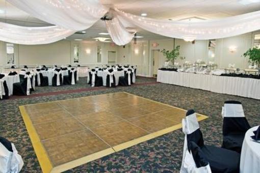 фото отеля Holiday Inn Dayton Northwest