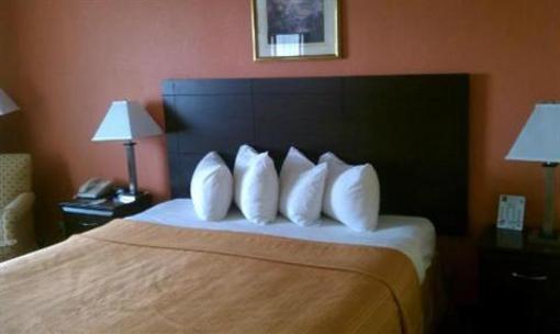 фото отеля Quality Inn Liberal
