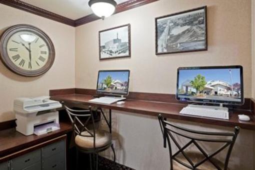 фото отеля Holiday Inn Express Spokane Downtown