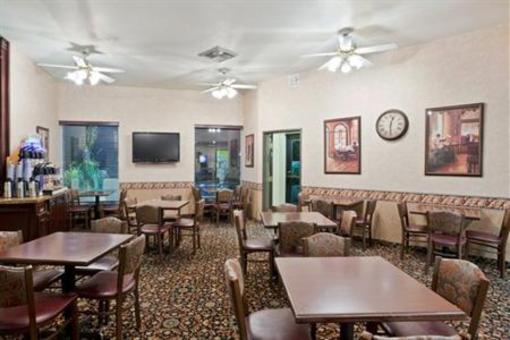 фото отеля Holiday Inn Express Spokane Downtown