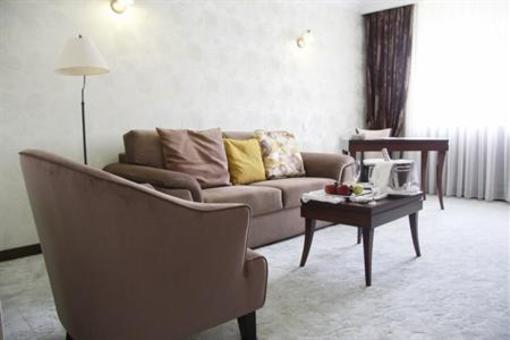 фото отеля Asrin Park Hotel