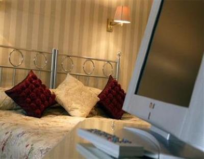фото отеля Dragon Inn Crickhowell