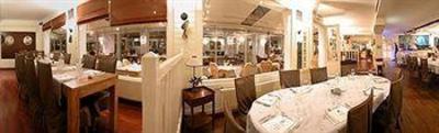 фото отеля Hotel Le Relais Des Iles Coudeville-sur-Mer