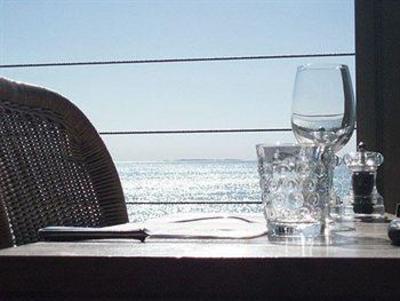 фото отеля Hotel Le Relais Des Iles Coudeville-sur-Mer