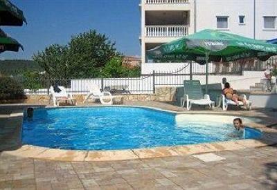 фото отеля Villa Katarina Hotel Okrug Gornji