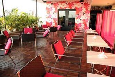 фото отеля Seven Hotel Bangalore
