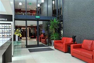 фото отеля Protea Hotel Hatfield Pretoria