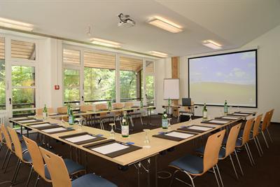 фото отеля Hotel am Badersee