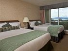 фото отеля Coast Plaza Hotel & Suites