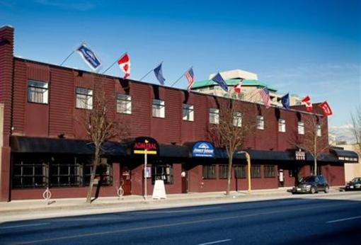 фото отеля Howard Johnson North Burnabys Boutique Hotel