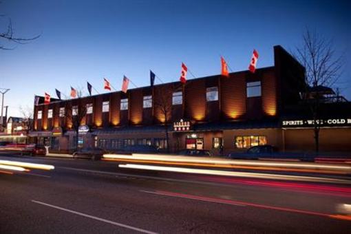 фото отеля Howard Johnson North Burnabys Boutique Hotel
