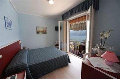 фото отеля Hotel Firenze Brenzone