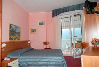 фото отеля Hotel Firenze Brenzone