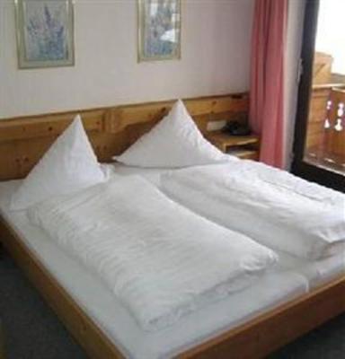 фото отеля Alpenhotel Garni Ferienwohnungen Weiherbach Berchtesgaden