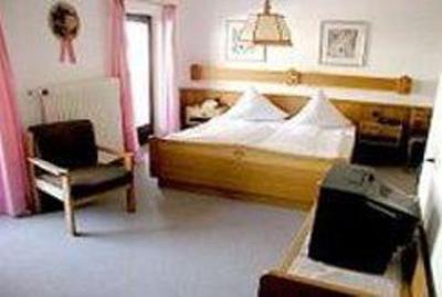 фото отеля Alpenhotel Garni Ferienwohnungen Weiherbach Berchtesgaden