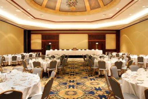 фото отеля Crowne Plaza Springfield