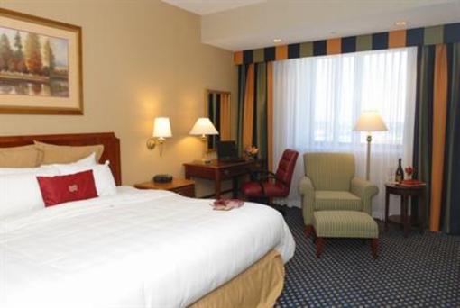 фото отеля Crowne Plaza Springfield