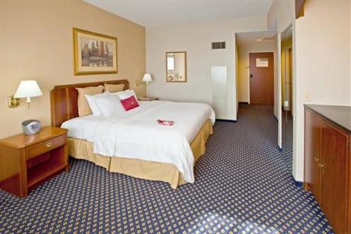 фото отеля Crowne Plaza Springfield