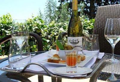 фото отеля Hostellerie Chateau des Fines Roches