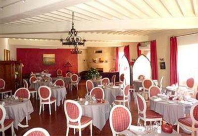 фото отеля Hostellerie Chateau des Fines Roches
