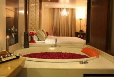 фото отеля Hotel Aura New Delhi
