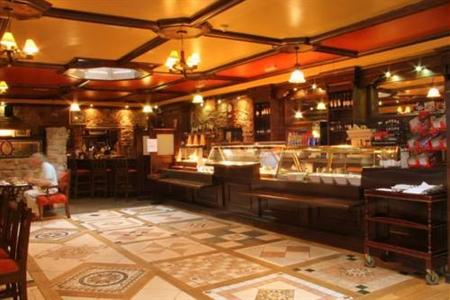 фото отеля Racket Hall Country House Golf & Conference Hotel