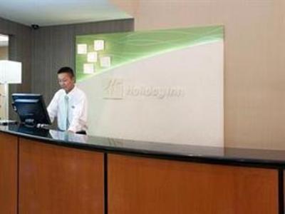 фото отеля Holiday Inn Hotel & Suites Oakland Airport