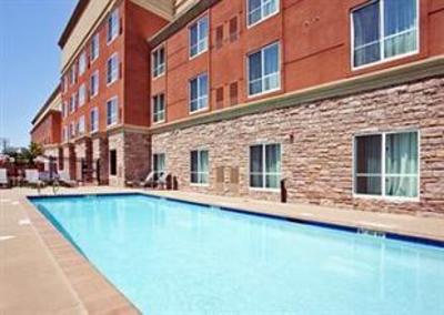 фото отеля Holiday Inn Hotel & Suites Oakland Airport