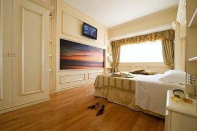 фото отеля Hotel Ristorante Miramare