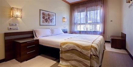 фото отеля Apartamentos Mediterraneo Real Fuengirola