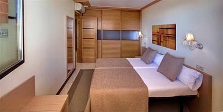 фото отеля Apartamentos Mediterraneo Real Fuengirola