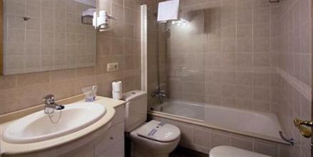фото отеля Apartamentos Mediterraneo Real Fuengirola