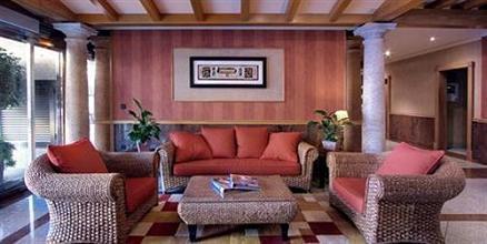 фото отеля Apartamentos Mediterraneo Real Fuengirola