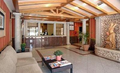 фото отеля Apartamentos Mediterraneo Real Fuengirola