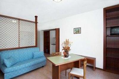 фото отеля Villaggio Albergo Il Gabbiano Passignano sul Trasimeno