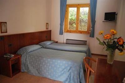 фото отеля Villaggio Albergo Il Gabbiano Passignano sul Trasimeno