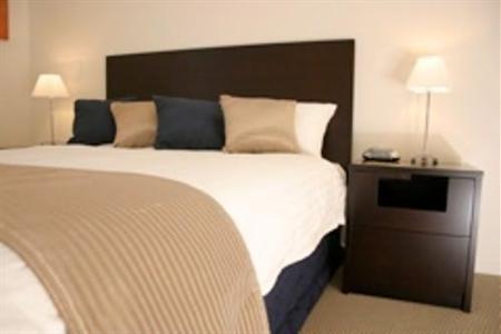 фото отеля Macquarie Waters Hotel & Apartments