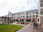 фото отеля Staybridge Suites Milwaukee West Oconomowoc