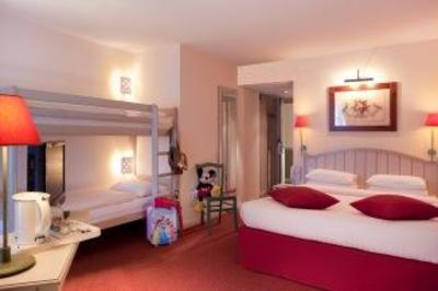 фото отеля Kyriad Disneyland Resort Paris