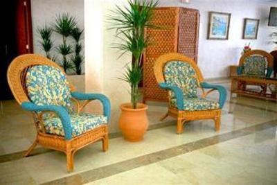 фото отеля Magic Aparthotel El Lago