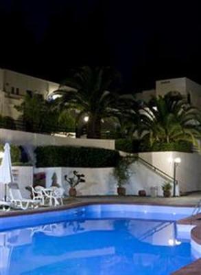 фото отеля Theo Bungalows