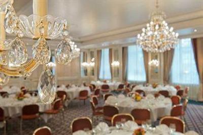 фото отеля Radisson Blu Badischer Hof Hotel, Baden-Baden