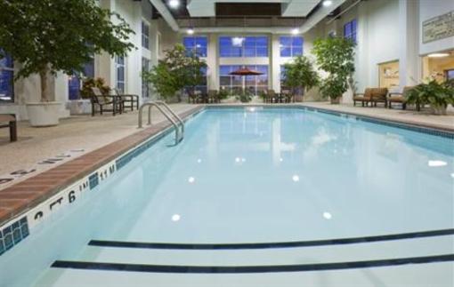 фото отеля Holiday Inn Express Hotel & Suites Rapid City