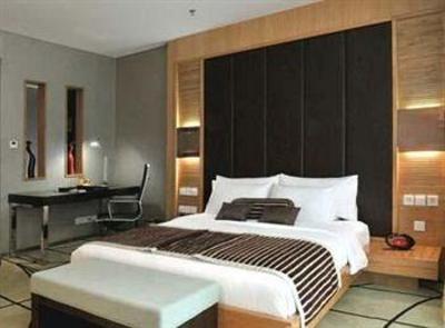 фото отеля Grand Swiss-Belhotel Medan