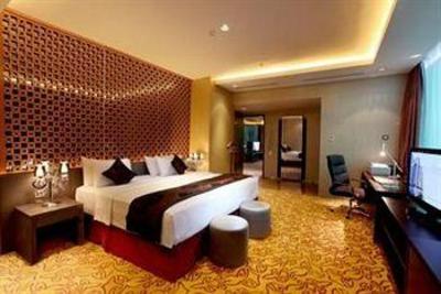 фото отеля Grand Swiss-Belhotel Medan