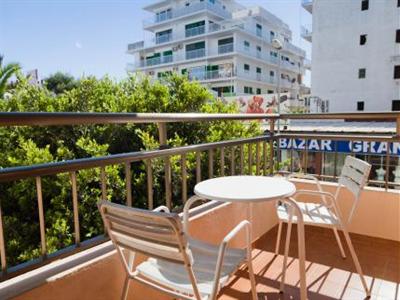 фото отеля Confort Plaza Apartments Ibiza