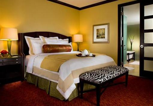 фото отеля Marriott New Orleans Metairie at Lakeway