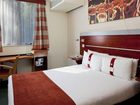 фото отеля Holiday Inn Express London-Wimbledon-South