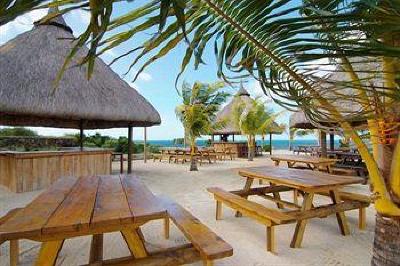 фото отеля Best Western Laguna Beach Mauritius