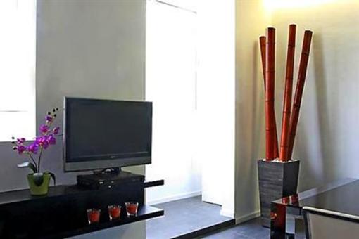 фото отеля Feelathome Rossello Apartment
